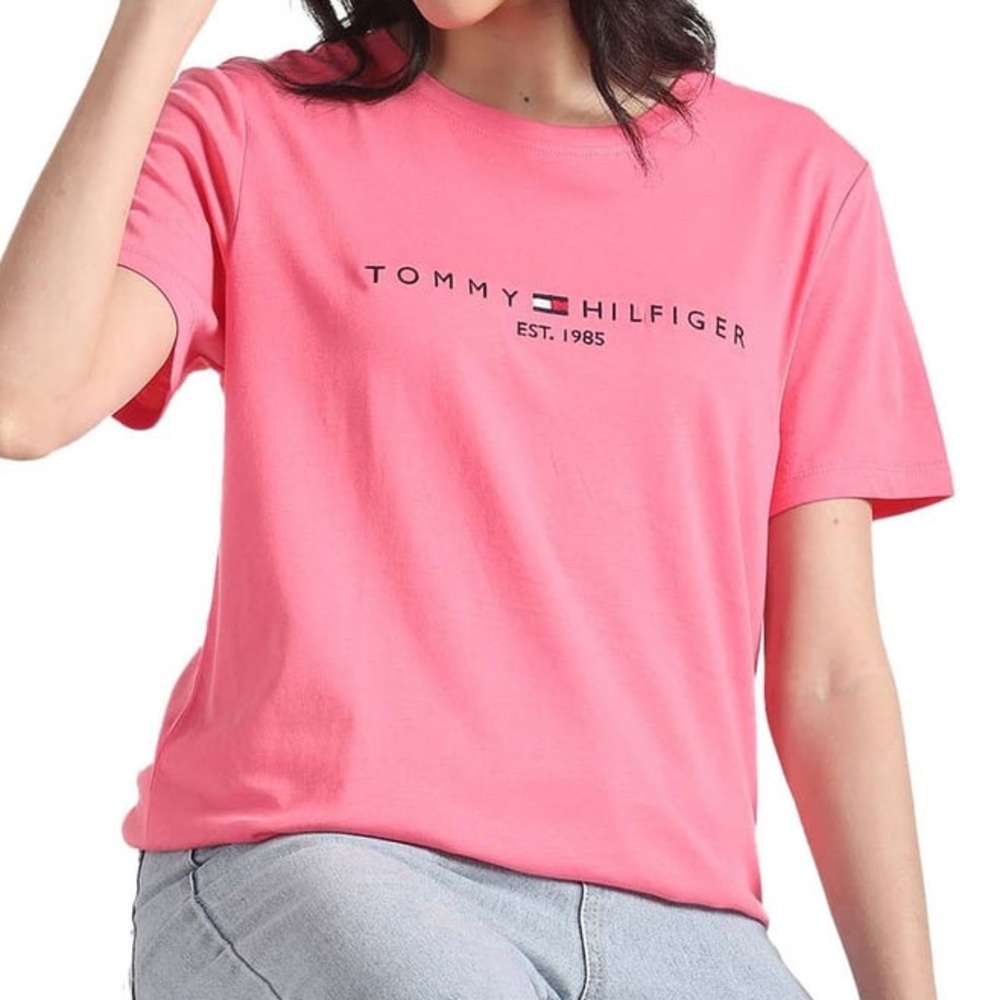 Tommy Hilfiger Women's Pink Short Sleeve Tee